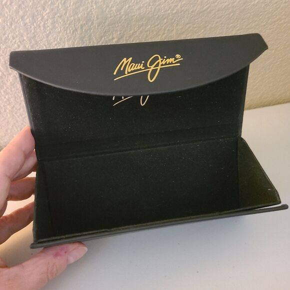maui jim trifold sunglasses case black - CASE ONLY - Picture 6 of 7